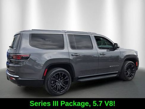 Used 2022 Jeep Wagoneer Series III w/ Convenience Group I RWD image 7