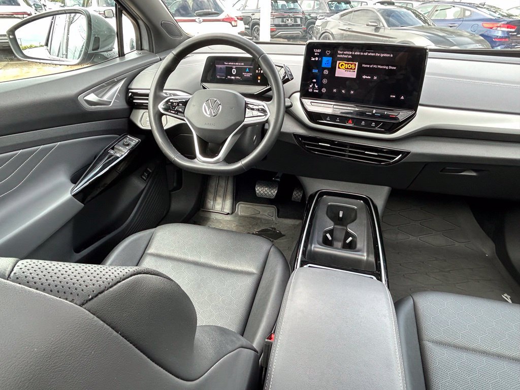Used 2023 Volkswagen ID.4 S RWD image 9