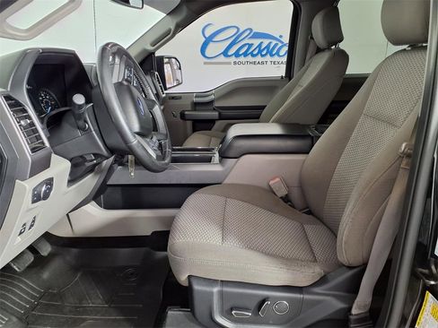 Used 2018 Ford F150 XLT w/ Equipment Group 302A Luxury image 10