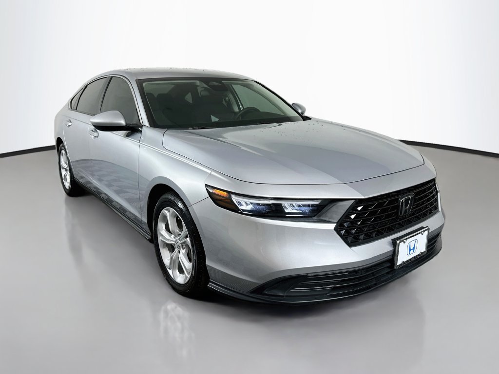 Certified 2024 Honda Accord LX image 3