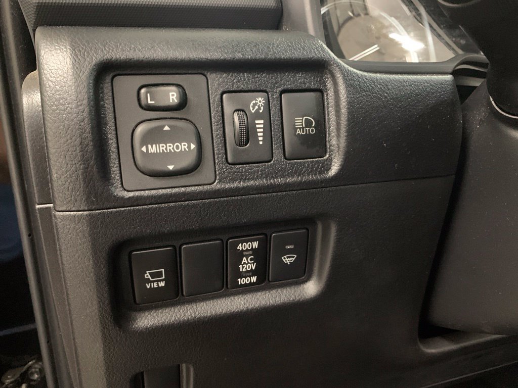 Used 2023 Toyota 4Runner Limited RWD image 17