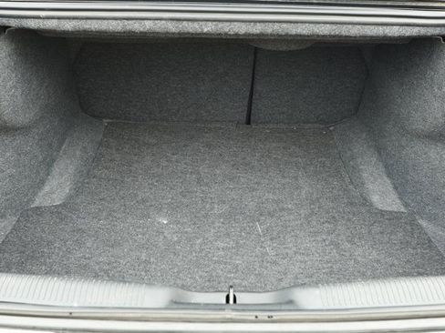 Used 2022 Dodge Charger R/T w/ Blacktop Package image 12