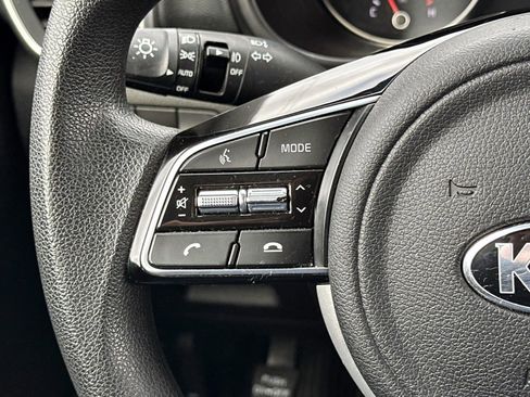 Used 2020 Kia Sportage LX image 21