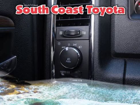 Used 2018 RAM 2500 Laramie image 39