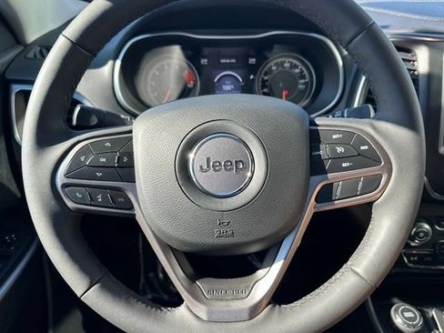Used 2022 Jeep Cherokee Latitude Lux AWD/4WD image 41