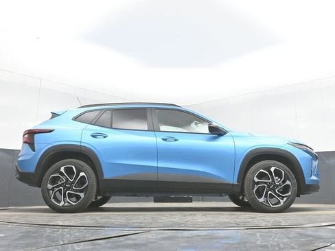 New 2026 Chevrolet Trax RS w/ Driver Confidence Package FWD image 46