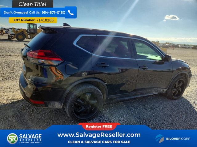 Used 2017 Nissan Rogue S AWD/4WD image 4