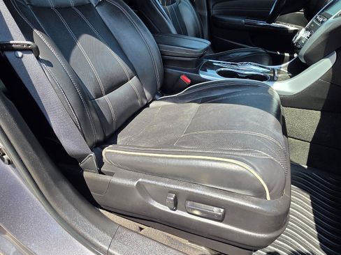 Used 2020 Acura TLX w/ Technology Package FWD image 36