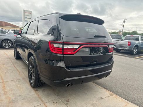 Used 2023 Dodge Durango R/T w/ Blacktop Package AWD/4WD image 11