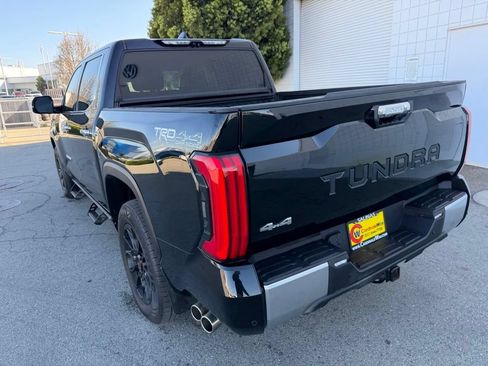 Used 2023 Toyota Tundra Limited w/ TRD Off-Road Package AWD/4WD image 4