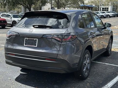 New 2026 Honda HR-V LX image 3