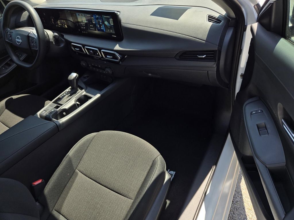 New 2027 Nissan Sentra S w/ Floor Mat Package FWD image 7