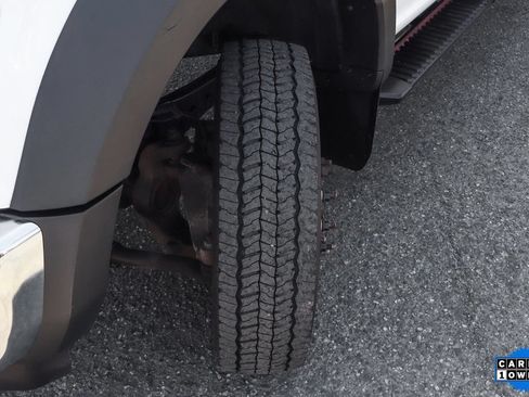 Used 2017 Ford F550 2WD Crew Cab Super Duty image 45