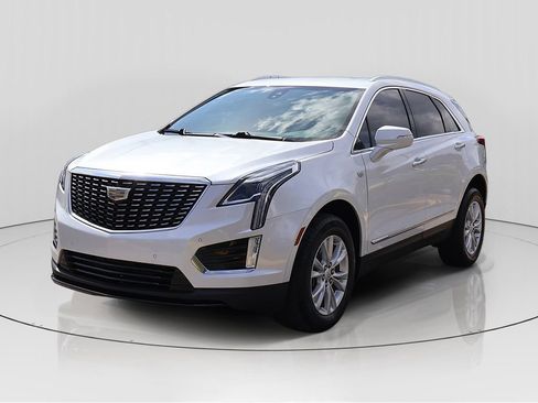 Used 2022 Cadillac XT5 Luxury FWD image 3