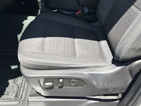 Certified 2022 Chevrolet Silverado 1500 LT RWD image 23