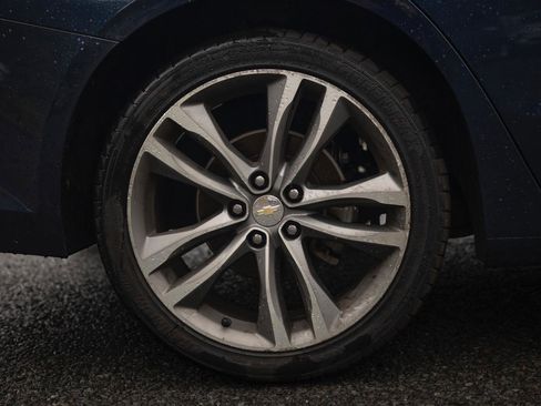 Used 2022 Chevrolet Malibu LT image 21