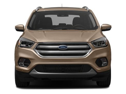 Used 2018 Ford Escape Titanium image 4