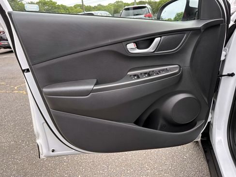 Used 2023 Hyundai Kona SEL w/ Convenience Package AWD/4WD image 8