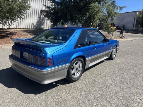 Used 1993 Ford Mustang GT RWD image 3