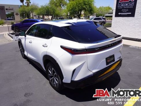 Used 2023 Lexus RZ 450e Premium w/ Technology Package AWD/4WD image 17