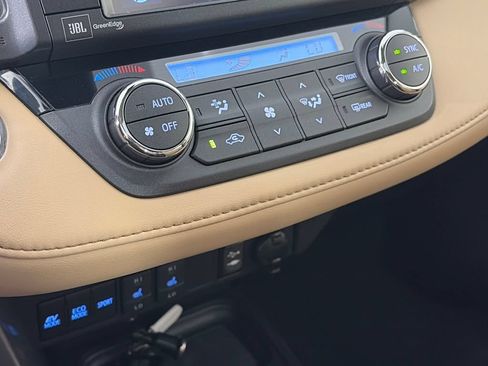 Used 2017 Toyota RAV4 Limited w/ Advanced Technology Package AWD/4WD image 21