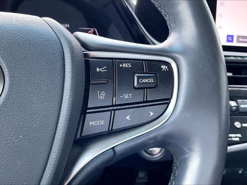 Used 2023 Lexus ES 350 w/ Premium Package image 22