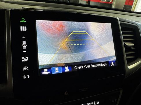 Used 2016 Honda Pilot Elite image 10