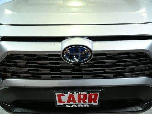 Used 2022 Toyota RAV4 Limited image 15