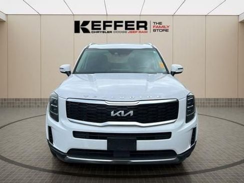 Used 2022 Kia Telluride EX w/ EX Premium Package FWD image 10