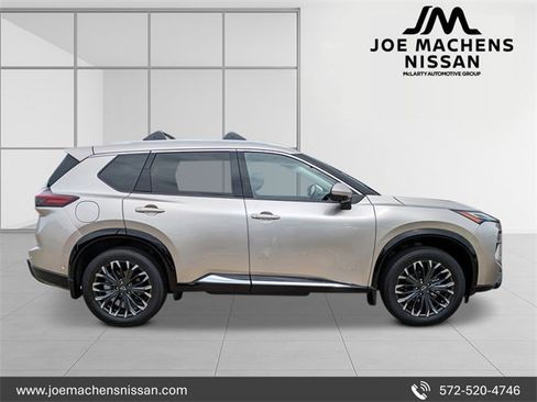 New 2026 Nissan Rogue Platinum w/ Platinum Premium Package image 6