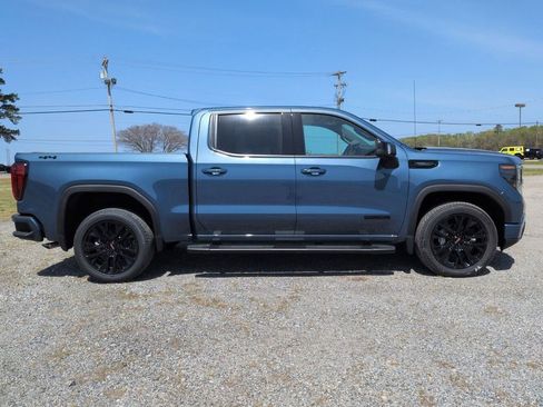 New 2026 GMC Sierra 1500 Elevation w/ Elevation Premium Package AWD/4WD image 3