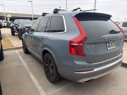 Used 2020 Volvo XC90 T6 Inscription w/ Protection Package Premier image 3