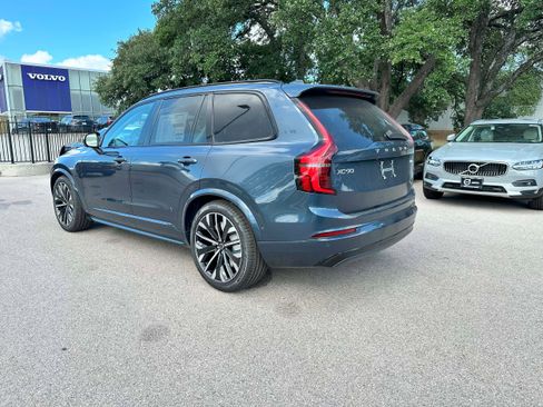 Used 2026 Volvo XC90 B6 Ultra w/ Lounge Package image 4