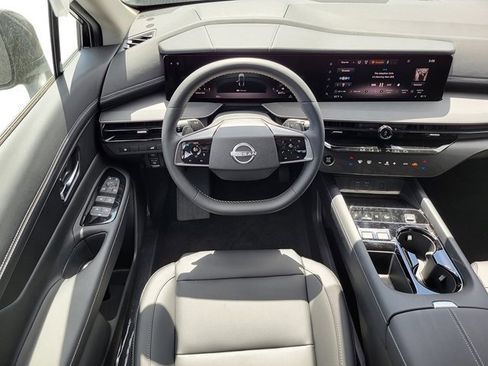 New 2025 Nissan Murano SV image 23