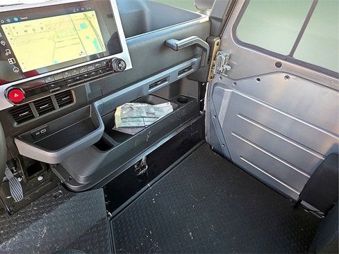 New 2025 Chevrolet Brightdrop 400 image 25