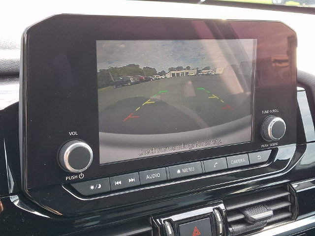 Used 2024 Nissan Pathfinder SV AWD/4WD image 4