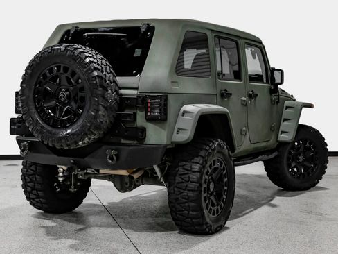 Used 2017 Jeep Wrangler Unlimited Sport w/ Quick Order Package 24S AWD/4WD image 6