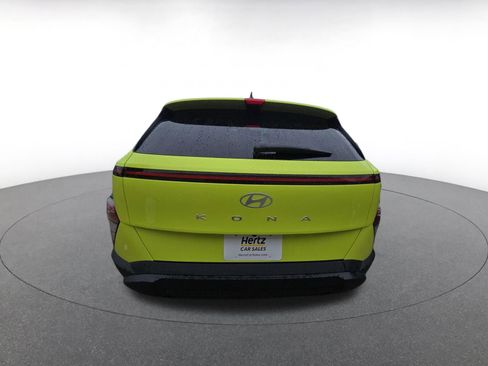 Used 2025 Hyundai Kona SEL image 15