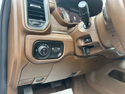 Used 2022 RAM 3500 Limited AWD/4WD image 21