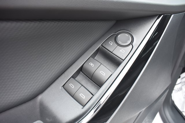 New 2027 Chevrolet Equinox LT w/ Safety and Technology Package FWD image 12
