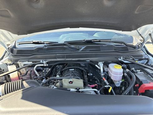 Used 2024 RAM 3500 Tradesman w/ Chrome Appearance Group image 40