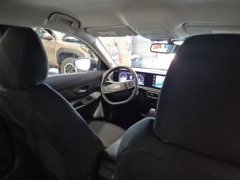 New 2026 Nissan Sentra SV w/ SV Convenience Package FWD image 25