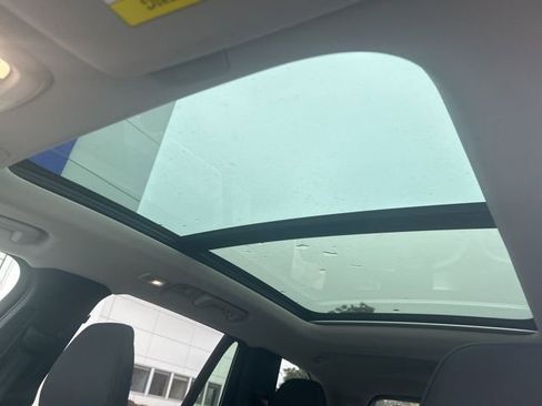 Used 2025 Volvo XC90 B6 Plus image 28