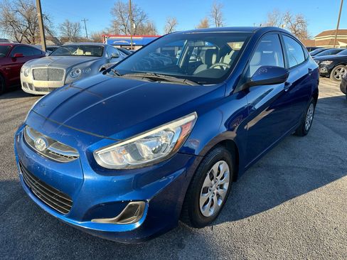 Used 2015 Hyundai Accent GLS image 27
