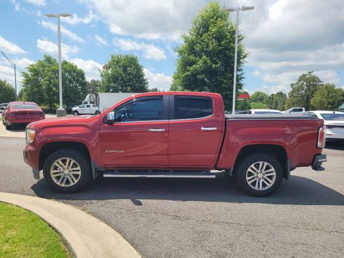 Used 2015 GMC Canyon SLT w/ Driver Alert Package RWD image 6