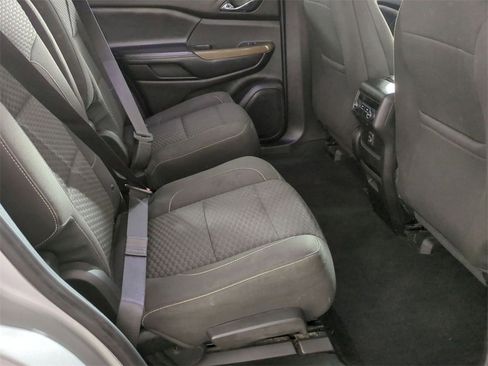 Certified 2019 GMC Acadia SLE image 24