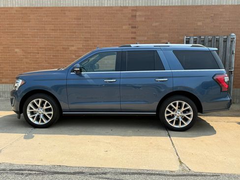Used 2019 Ford Expedition Limited w/ Equipment Group 302A AWD/4WD image 5