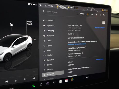 Used 2025 Tesla Model Y Long Range AWD/4WD image 24