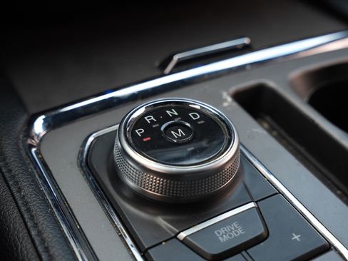 Used 2019 Ford Expedition Max XLT w/ Equipment Group 202A image 14