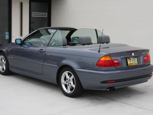 Used 2004 BMW 325Ci Convertible RWD image 10